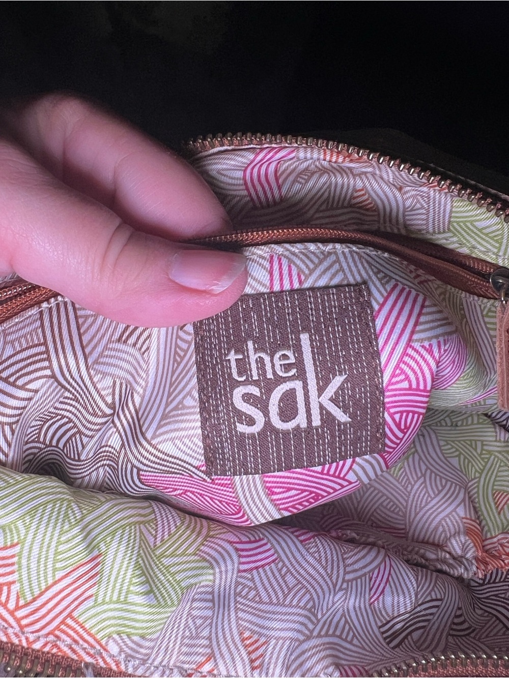 The Sak Two-Tone Tan & Brown Kendra Leather Hobo Shoulder Bag - Picture 9 of 9